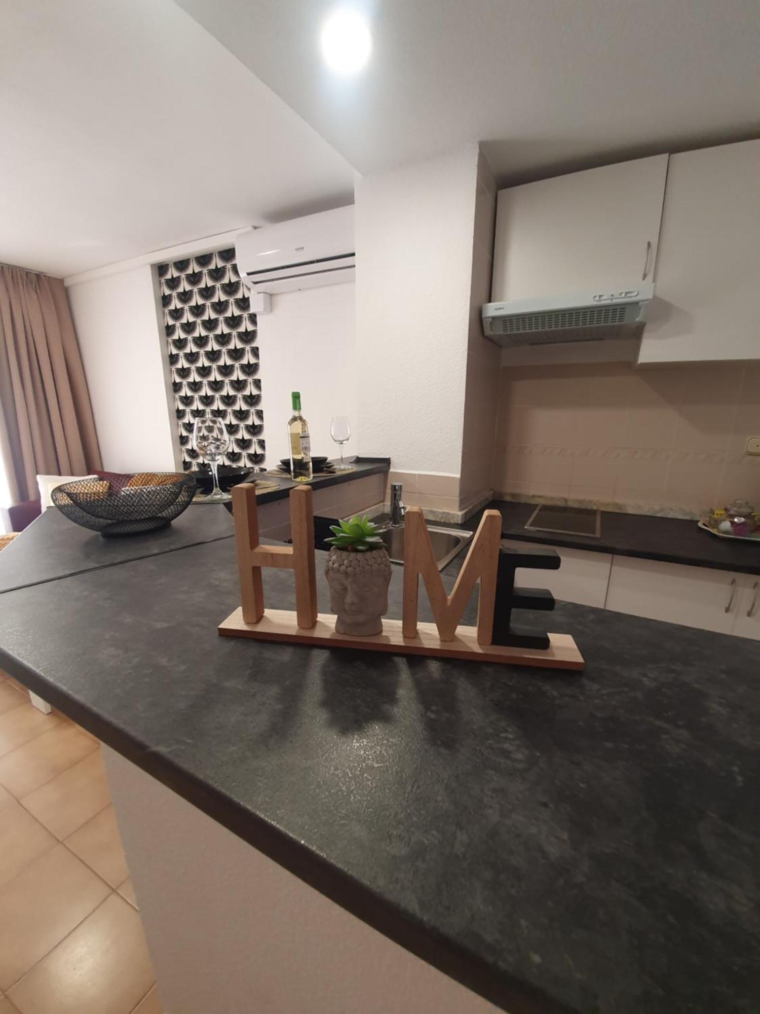 New One Bedroom Apartment In Benidorm Exterior photo